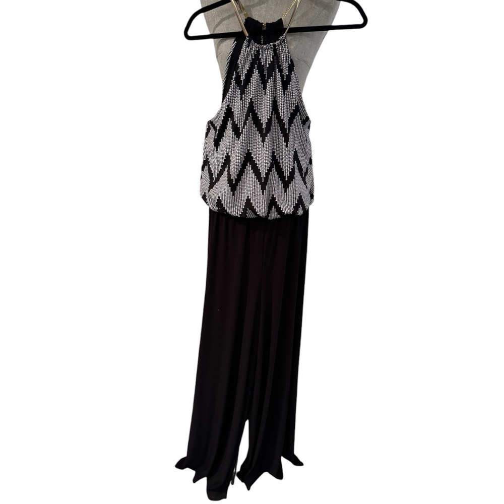 Dress Barn wide leg  jumpsuit. Gorgeous gold chain neckline. Elastic waist.Sz XL
